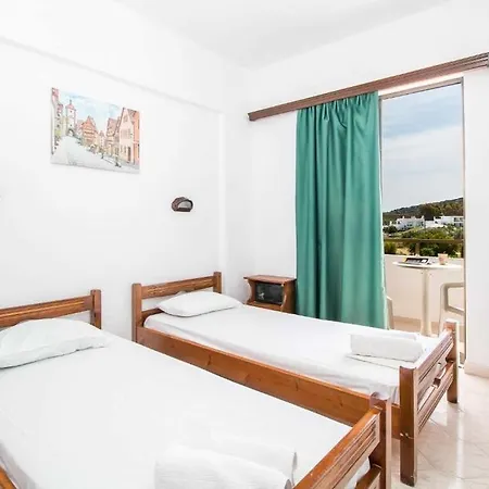 Nikos Apartament *