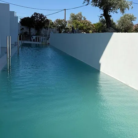 Nikos Apartamento *