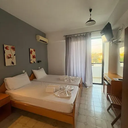 公寓 Nikos 法里拉基