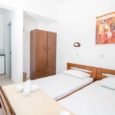 Apartament Nikos *