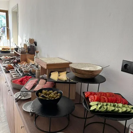 Nikos Apartament