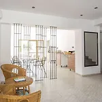 Nikos Apartamento Faliraki